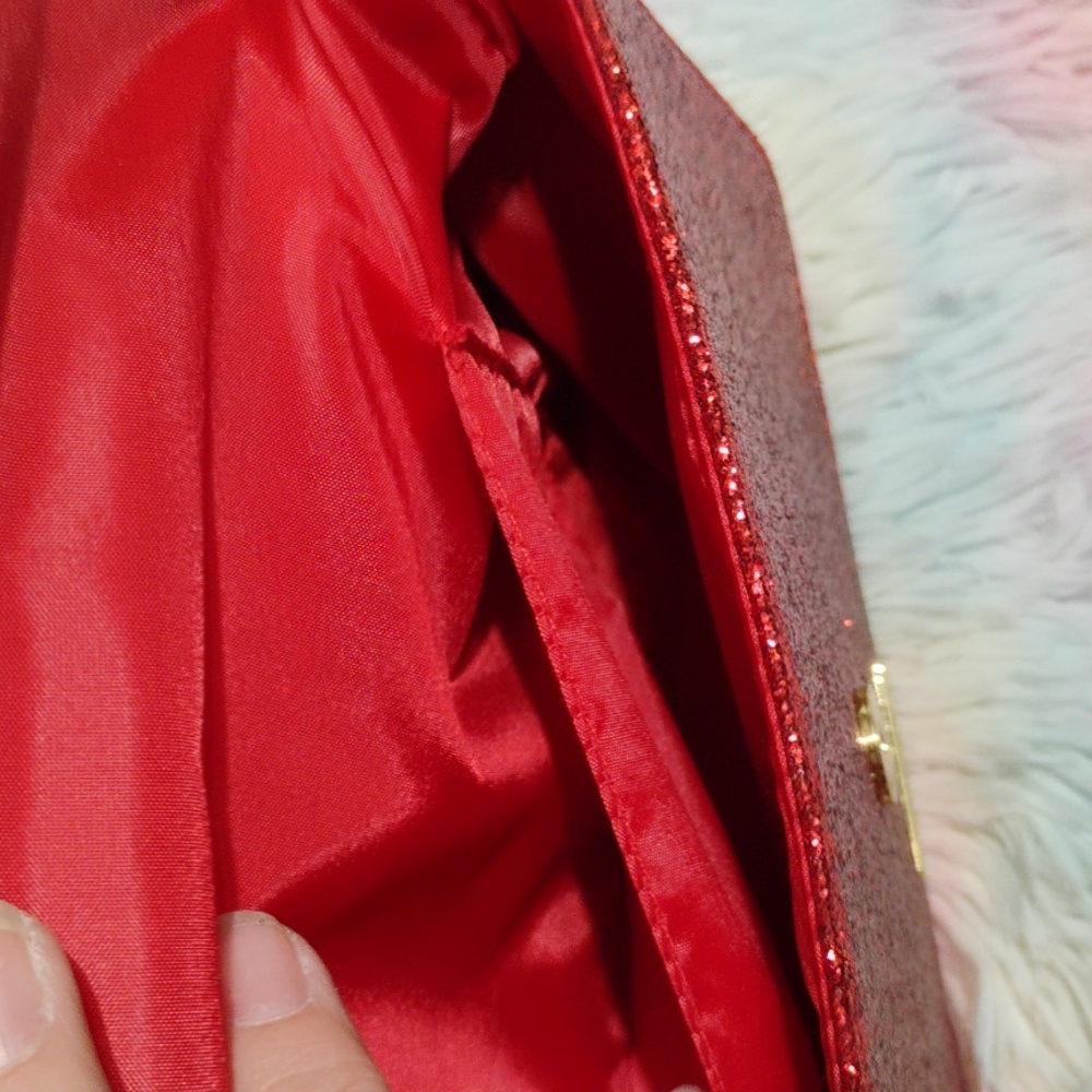 FLASH SALE! NWT Jimmy Choo Parfums Red Glitter Crossbody Bag Gold Chain Strap - Picture 10 of 12